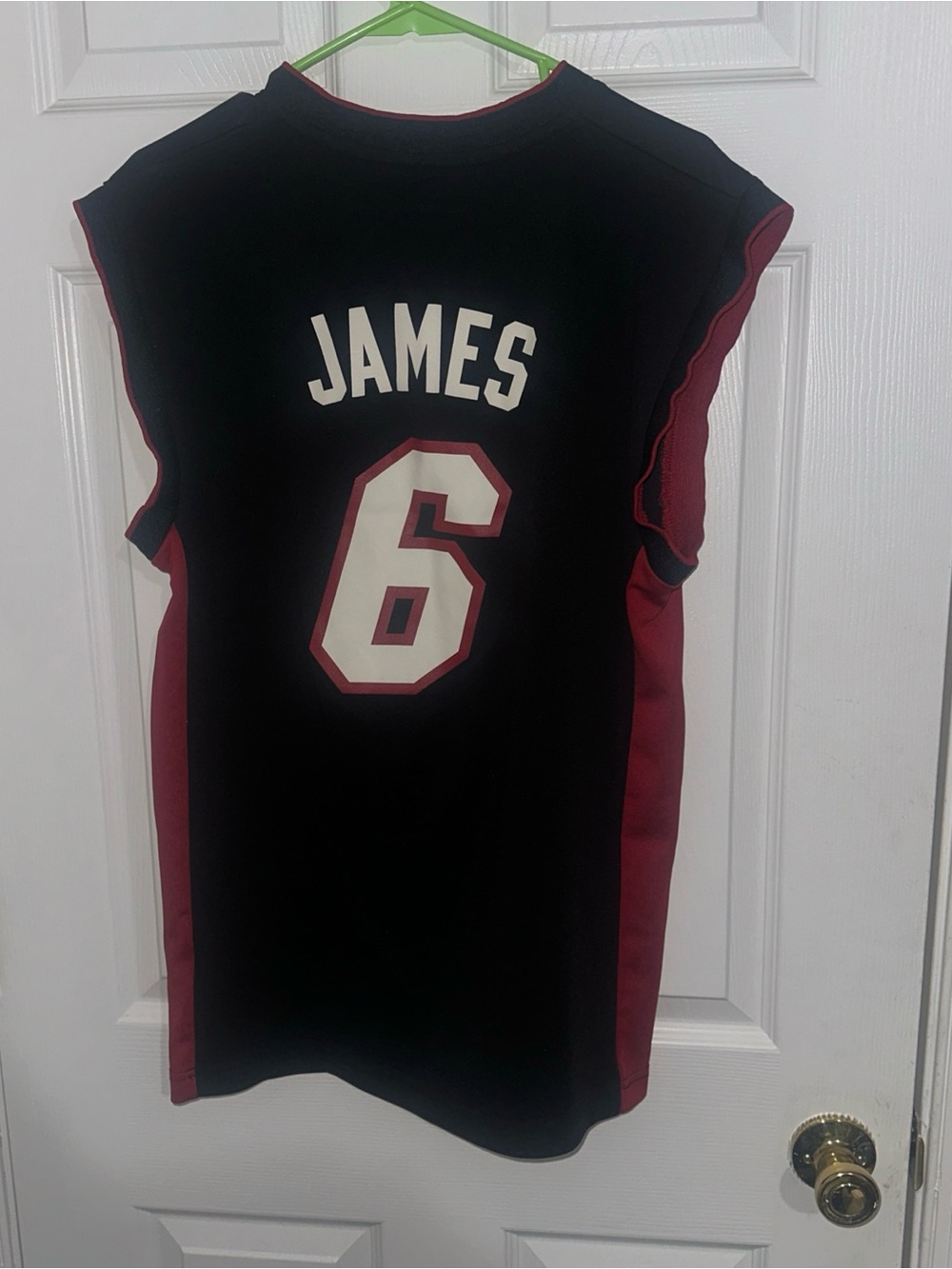 LeBron James - throwback Heat- adidas Black and Red NBA Jersey - Picture 6 of 6